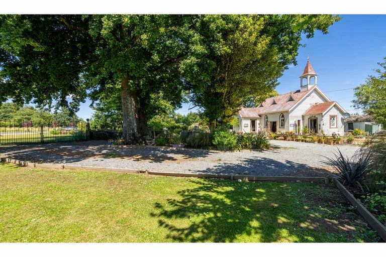 Photo of property in 6 Matheson Road, Waikaka, Gore, 9775