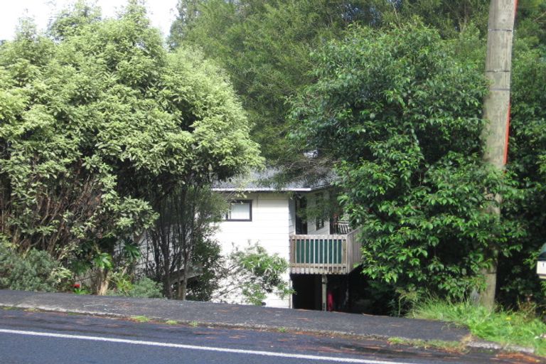 Photo of property in 134 Woodlands Park Road, Titirangi, Auckland, 0604