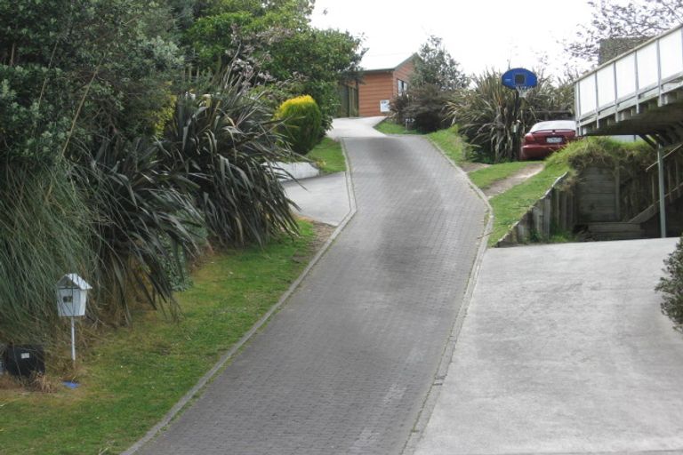 Photo of property in 71 Osprey Drive, Welcome Bay, Tauranga, 3112