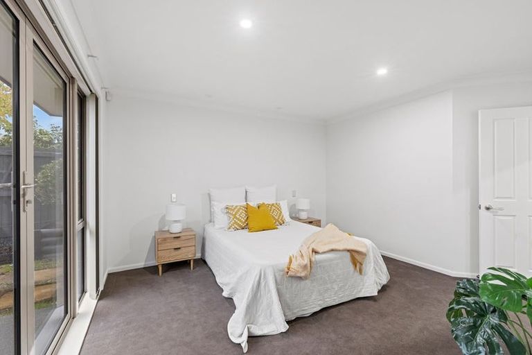 Photo of property in 2 Rooney Place, Aidanfield, Christchurch, 8025