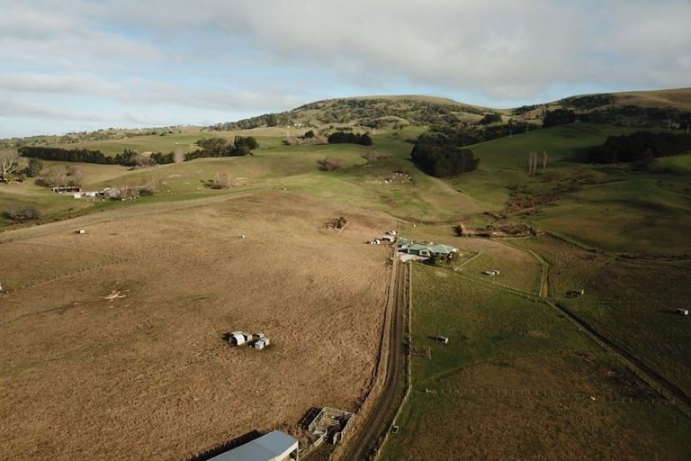 Photo of property in 229 Flag Swamp Road, Waikouaiti, 9472