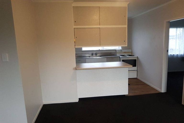 Photo of property in 2 Steeles Lane, Western Heights, Rotorua, 3015