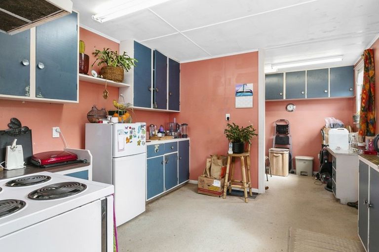 Photo of property in 14 Farley Street, Kaikorai, Dunedin, 9010