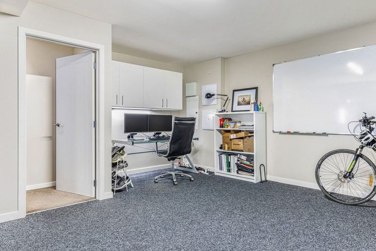 Photo of property in 132 Landmark Terrace, Orewa, 0931