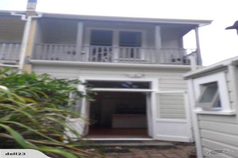 Photo of property in 32 Roy Street, Newtown, Wellington, 6021