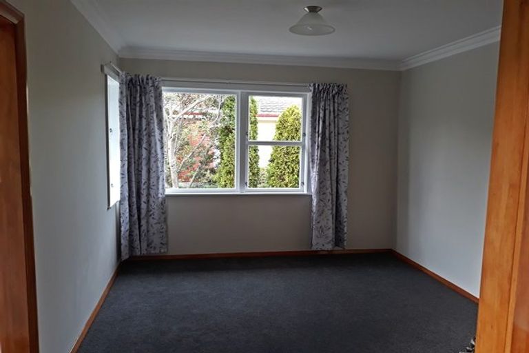 Photo of property in 14 Bond Street, Hokowhitu, Palmerston North, 4410