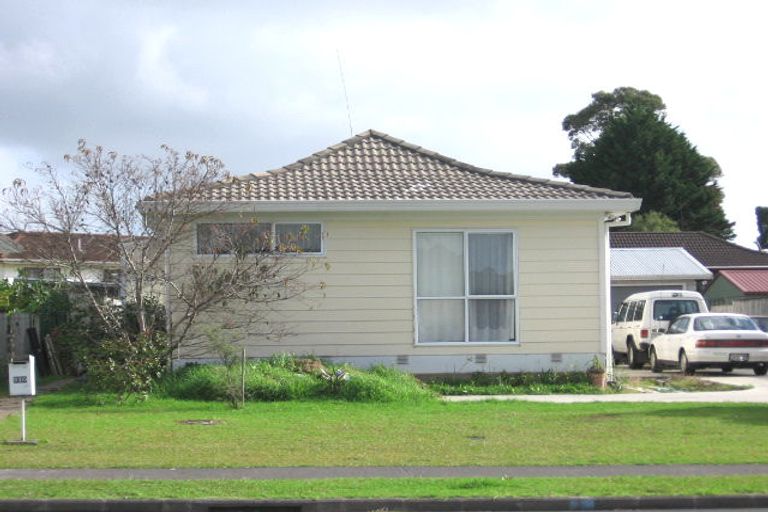 Photo of property in 210 Waitemata Drive, Ranui, Auckland, 0612
