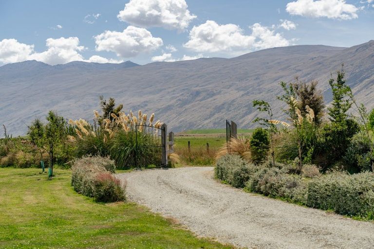 Photo of property in 121 Flyer View Lane, Kingston, 9793