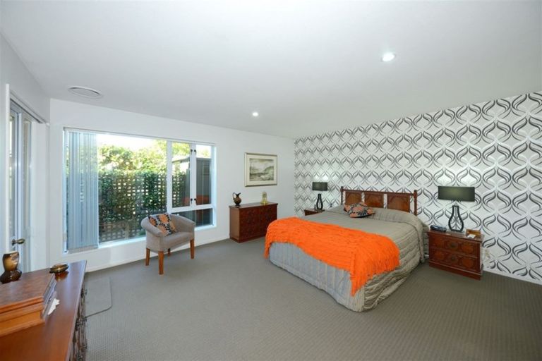 Photo of property in 3 Thoresby Mews, Avonhead, Christchurch, 8042