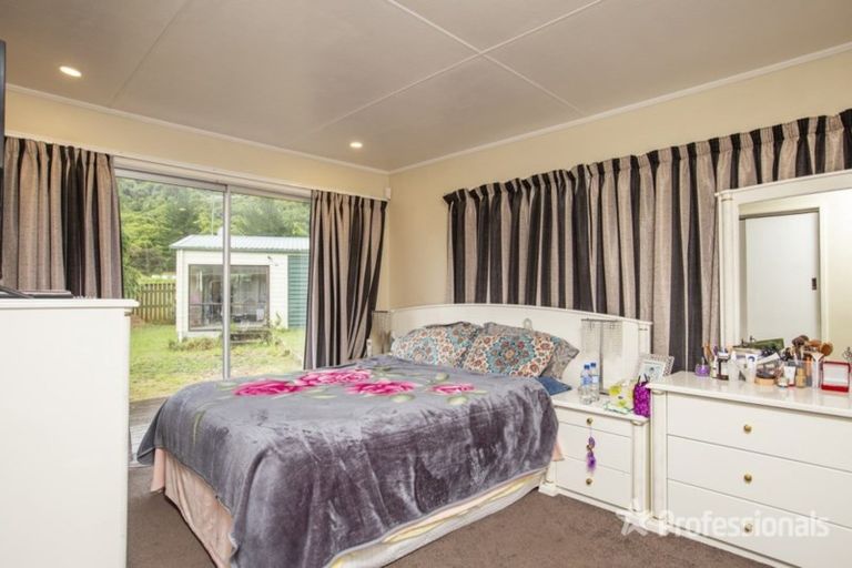 Photo of property in 23 Churchill Crescent, Featherston, 5710