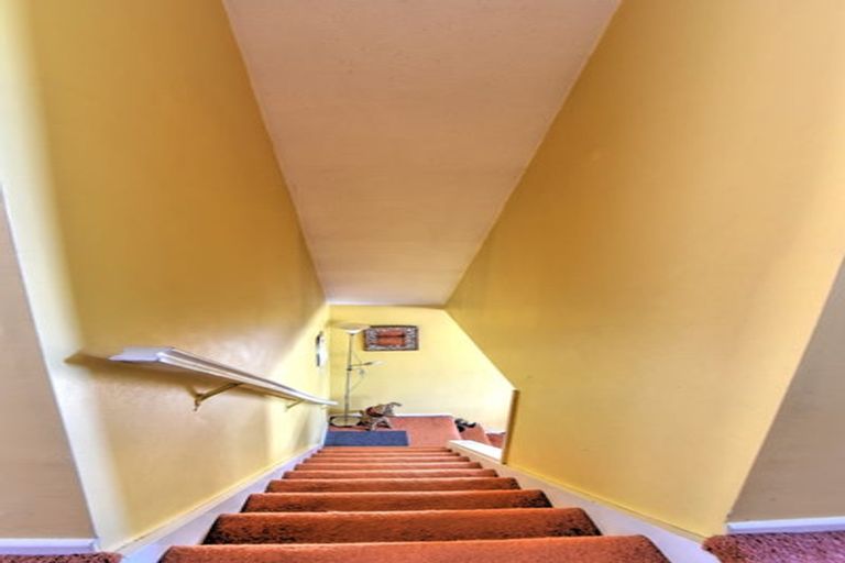 Photo of property in 8 Denton Street, Gore, 9710