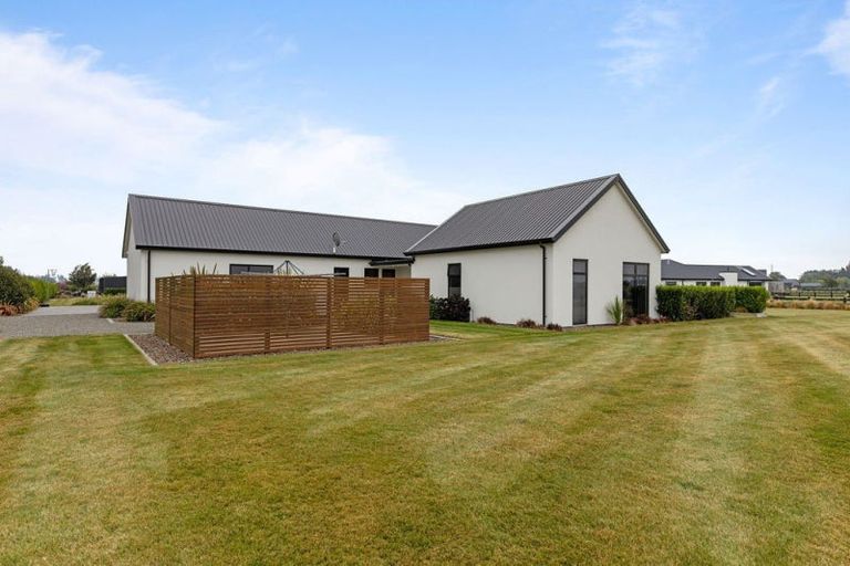 Photo of property in 15 Lake View Terrace, Huntingdon, Ashburton, 7774