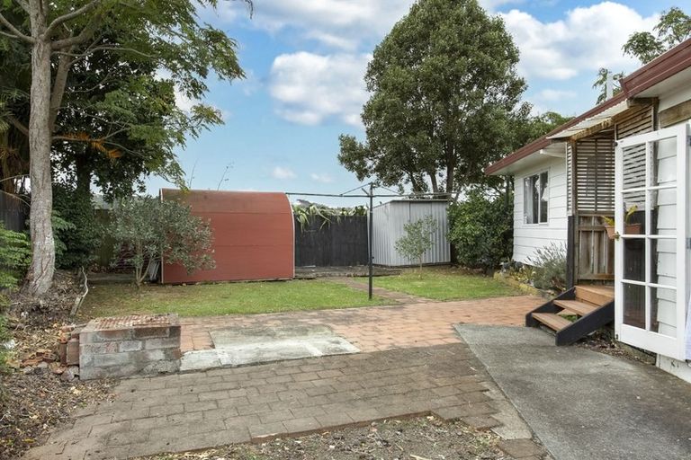 Photo of property in 55e Springs Road, Parakai, 0830