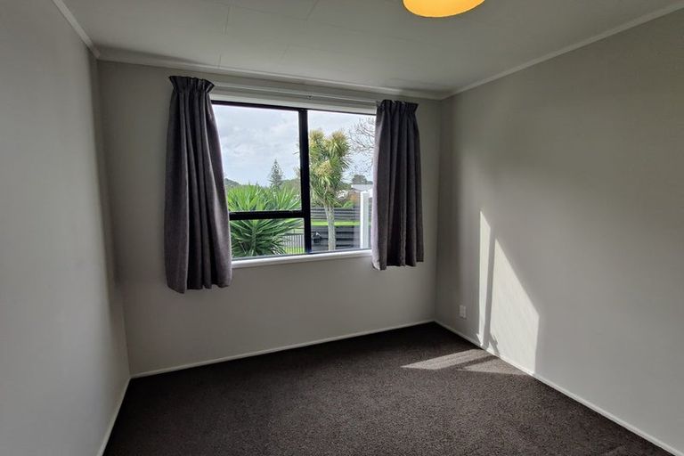 Photo of property in 1 Jury Place, Favona, Auckland, 2024