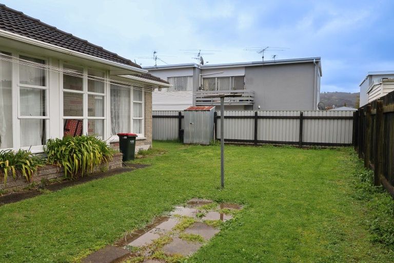 Photo of property in 37-39 Gordon Street, Avalon, Lower Hutt, 5011