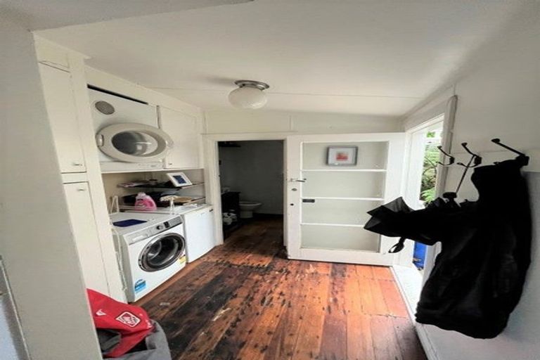 Photo of property in 7 Asquith Terrace, Brooklyn, Wellington, 6021