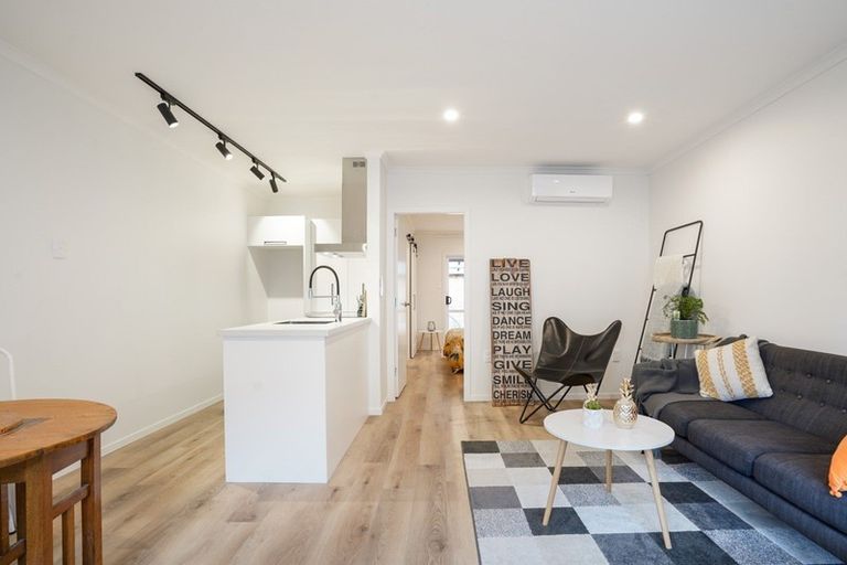 Photo of property in 5/230 Broadway Avenue, Palmerston North, 4414