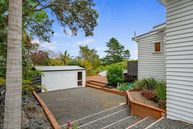 Photo of property in 76 Mcentee Road, Waitakere, Auckland, 0816