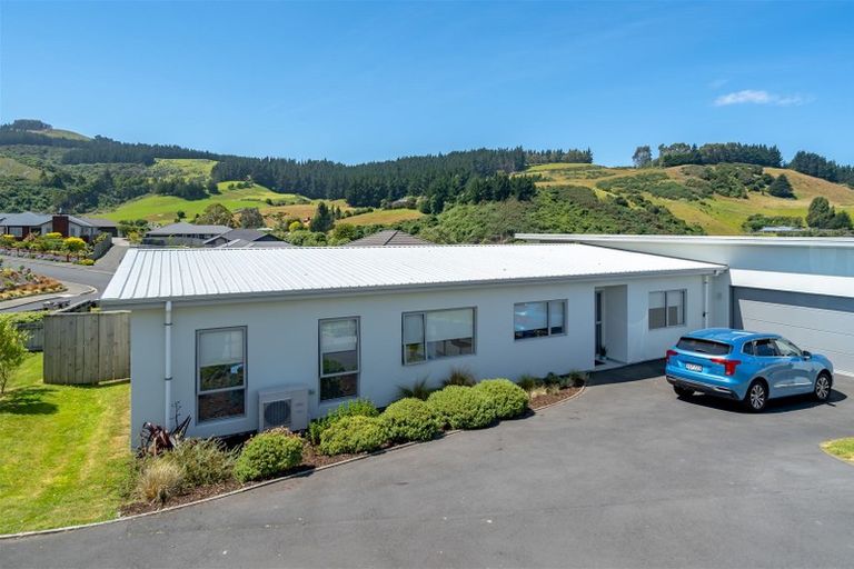 Photo of property in 4 Glendermid Close, Sawyers Bay, Port Chalmers, 9023