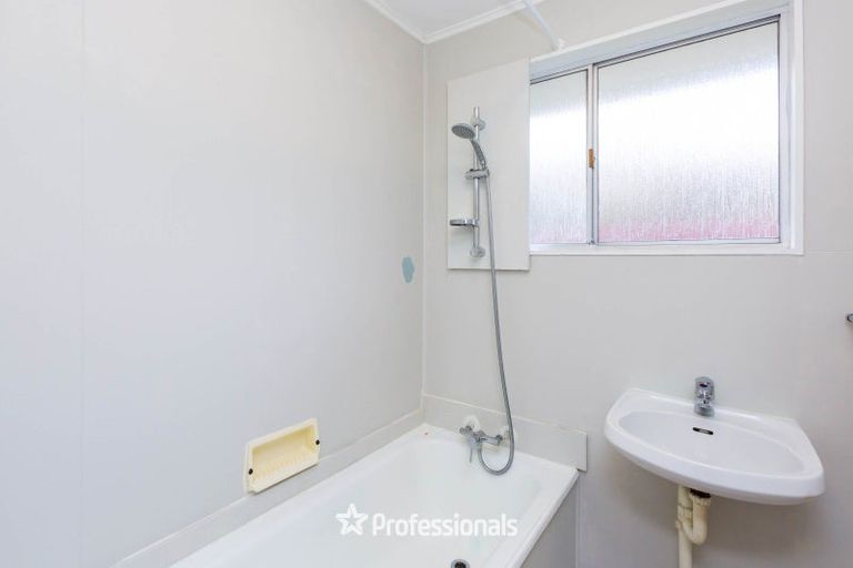 Photo of property in 53b Tawhai Street, Stokes Valley, Lower Hutt, 5019