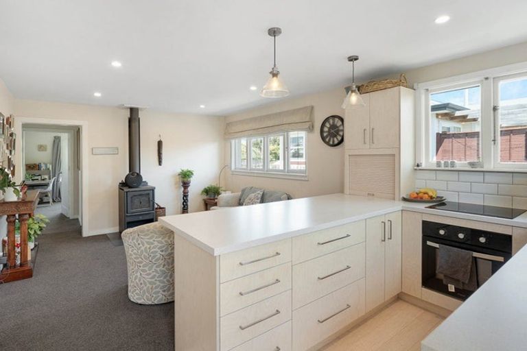 Photo of property in 15 Thornton Street, Mairehau, Christchurch, 8013