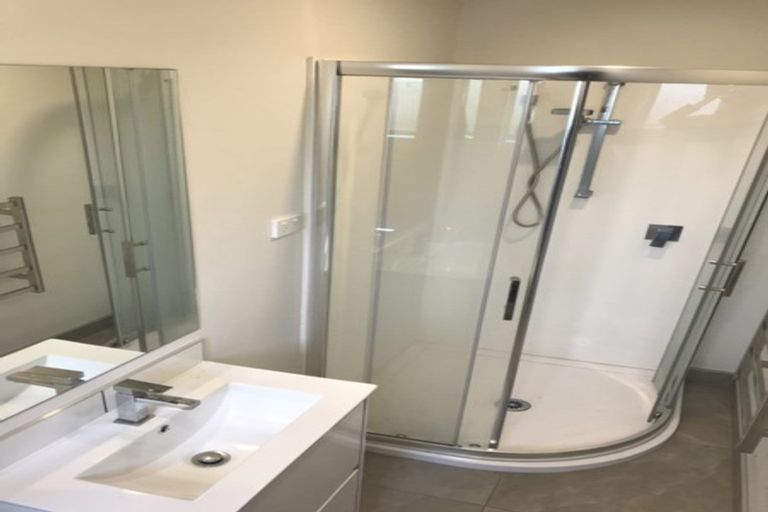 Photo of property in 4/59 May Street, Hamilton East, Hamilton, 3216