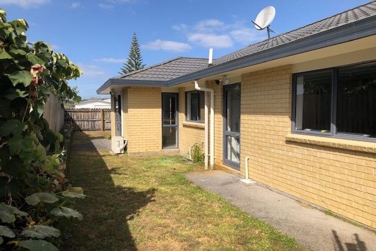 Photo of property in 1/24 Sturdee Road, Manurewa, Auckland, 2102