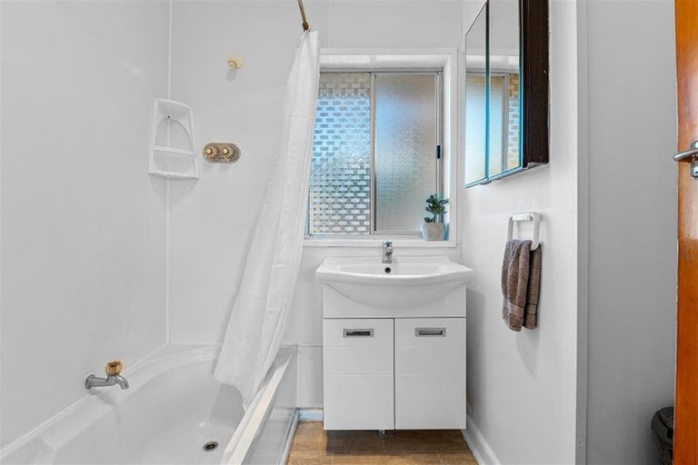 Photo of property in 6 Corilin Place, Mangakakahi, Rotorua, 3015