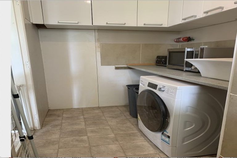 Photo of property in 12 Clifford Street, Morrinsville, 3300