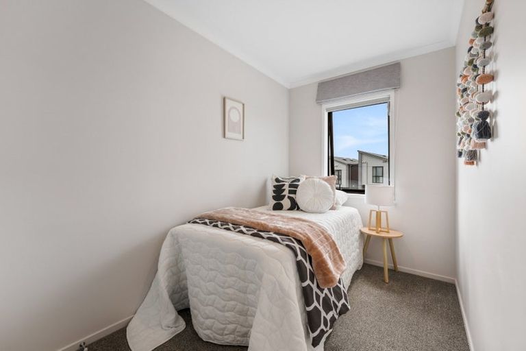 Photo of property in 62 Nugget Avenue, Hobsonville, Auckland, 0616