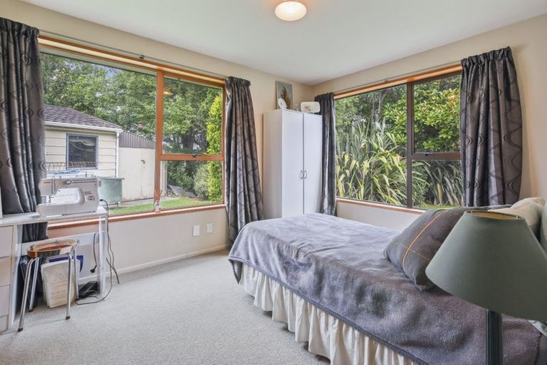 Photo of property in 6 Foster Place, Rangiora, 7400