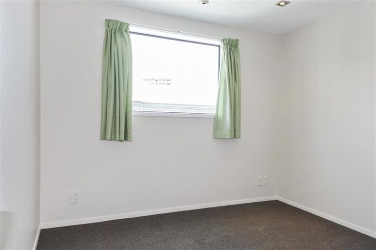Photo of property in The Docks Apartments, 716/6 Dockside Lane, Auckland Central, Auckland, 1010