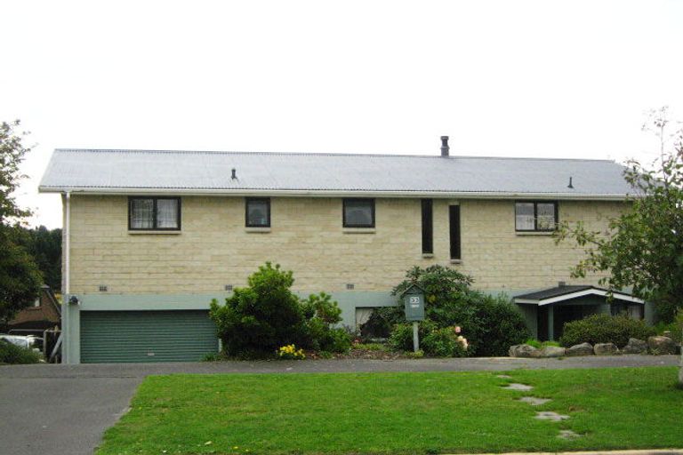 Photo of property in 33 Walton Park Avenue, Fairfield, Dunedin, 9018