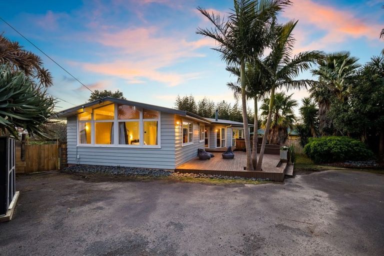 Photo of property in 112 Rathgar Road, Henderson, Auckland, 0610