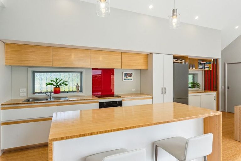 Photo of property in 1/91 Ruapehu Street, Paraparaumu, 5032