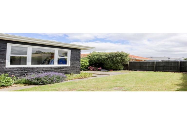 Photo of property in 6 Wittys Road, Avonhead, Christchurch, 8042