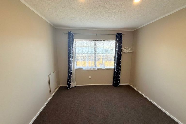 Photo of property in 1/25a Ward Street, Trentham, Upper Hutt, 5018