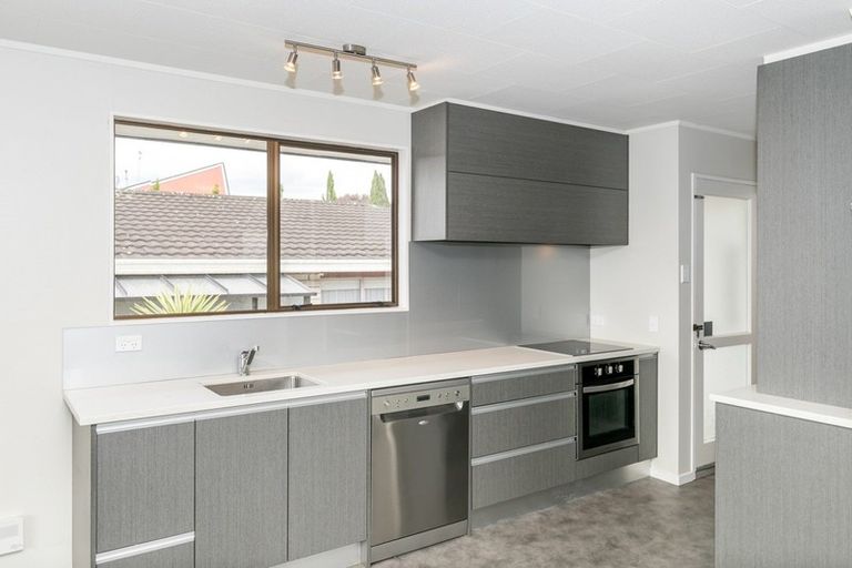 Photo of property in 18 Pohutukawa Drive, Pukete, Hamilton, 3200