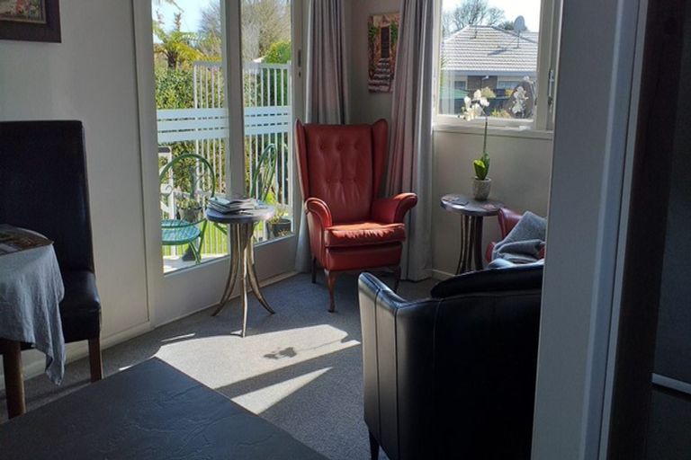 Photo of property in 14 Queenwood Avenue, Queenwood, Hamilton, 3210