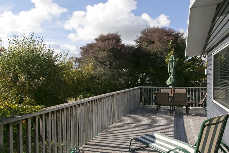 Photo of property in 132 Richmond Avenue, Richmond Heights, Taupo, 3330