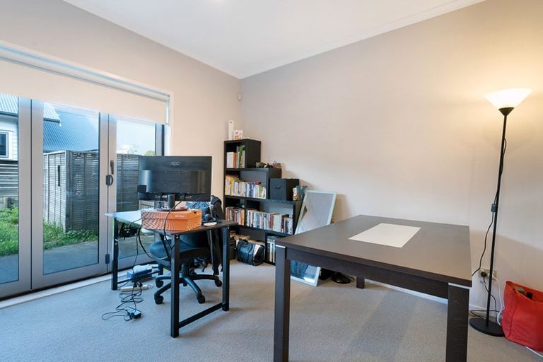 Photo of property in 5 Tuatua Road, Hobsonville, Auckland, 0616