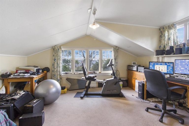 Photo of property in 17 Parsonage Road, Waimate, 7924