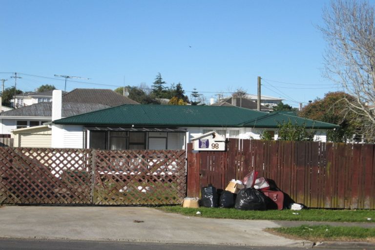 Photo of property in 98 Mahia Road, Manurewa, Auckland, 2102