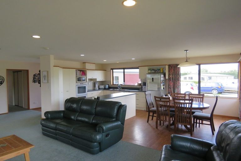 Photo of property in 18 Thews Road, Tinwald, Ashburton, 7778