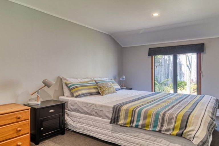 Photo of property in 2 Ritchie Place, Havelock North, 4130