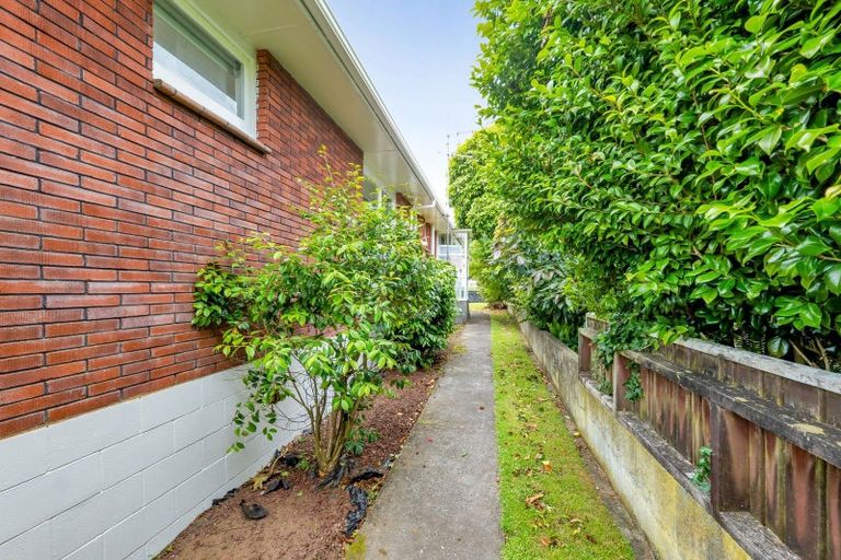 Photo of property in 116 Frankley Road, Frankleigh Park, New Plymouth, 4310