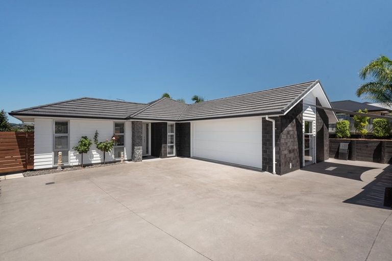 Photo of property in 20 Kinmount Drive, Pyes Pa, Tauranga, 3112
