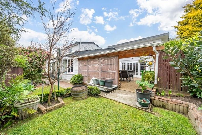 Photo of property in 4 Cabin Lane, Whitby, Porirua, 5024