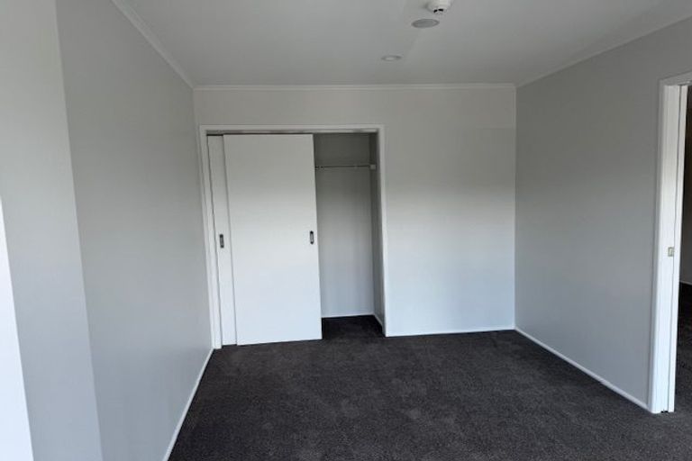 Photo of property in 7d/30 Westward Ho, Glen Eden, Auckland, 0602