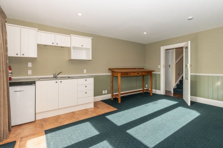 Photo of property in 123 Hackthorne Road, Cashmere, Christchurch, 8022